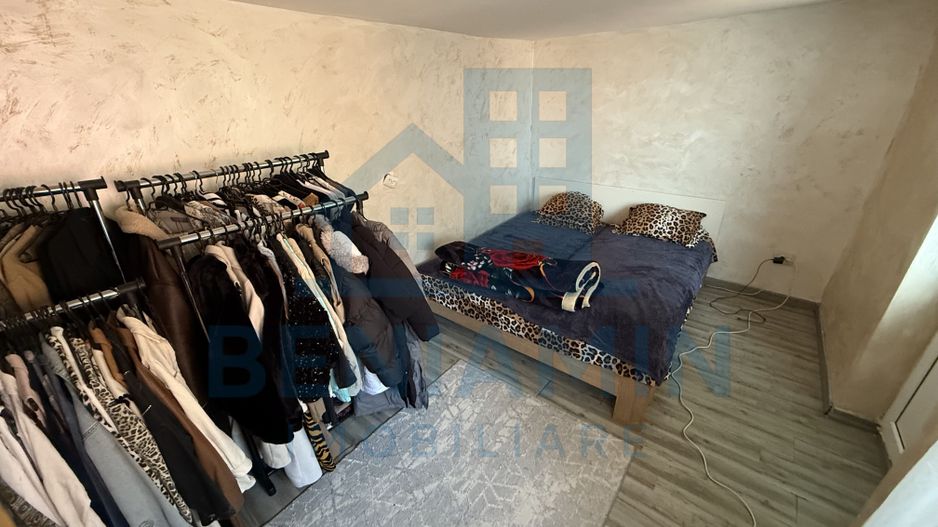 Casa-Craiovita Noua-Toporasi-Locuibila-Toate utilitatile-Libera - Poză 2