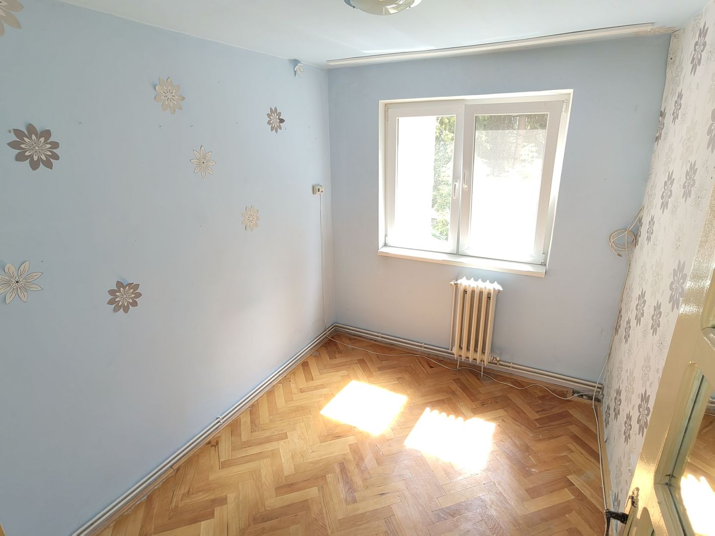 Apartament 2 camere decomandat 40 mp Simeria - Poză 4