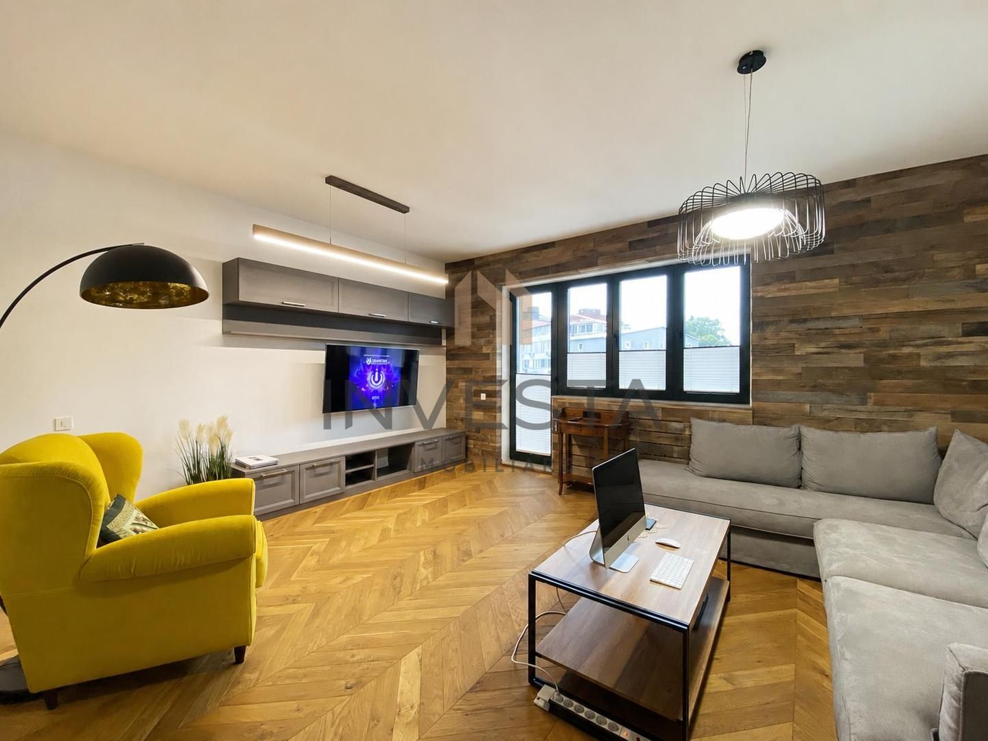 Apartament 4 camere premium 146 mp de inchiriat + garaj, zona Centrala - Poză 1