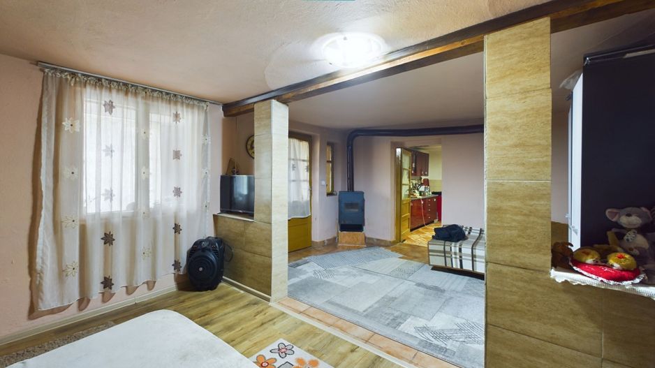 Casă cu 3 camere în Periam Port județ Timiș - Poză 5