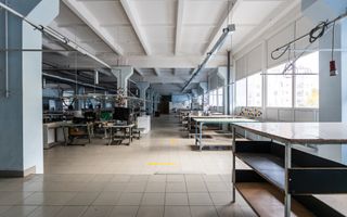 Chirie, spațiu industrial, 3000 mp, str. Sprîncenoaia, Centru - Poză 3