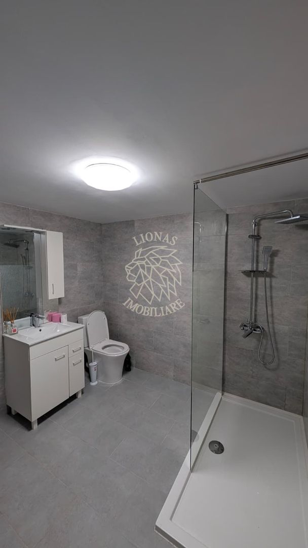 Apartament la casa 40 mp-renovat-curte-mobilat modern-Ultracentral - Poză 5