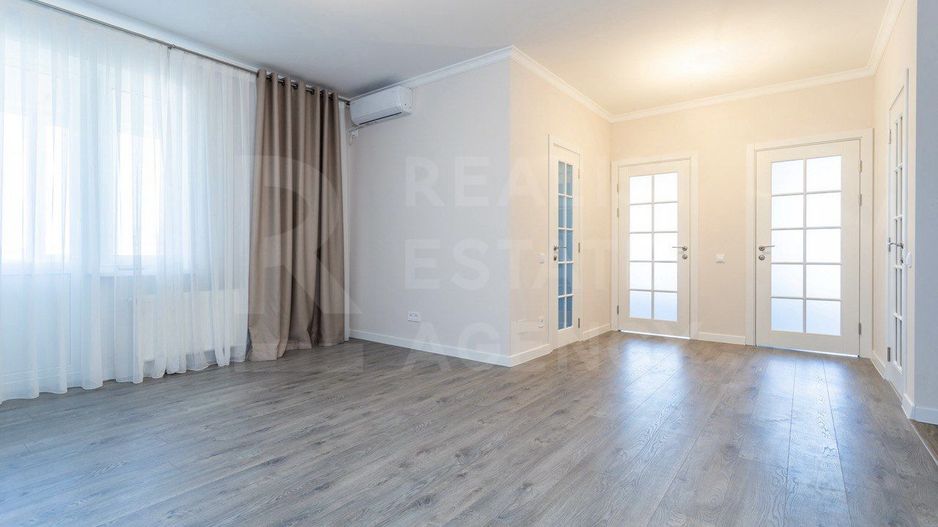 Vânzare, apartament, 3 camere, strada Iazului, Râșcani - Poză 1