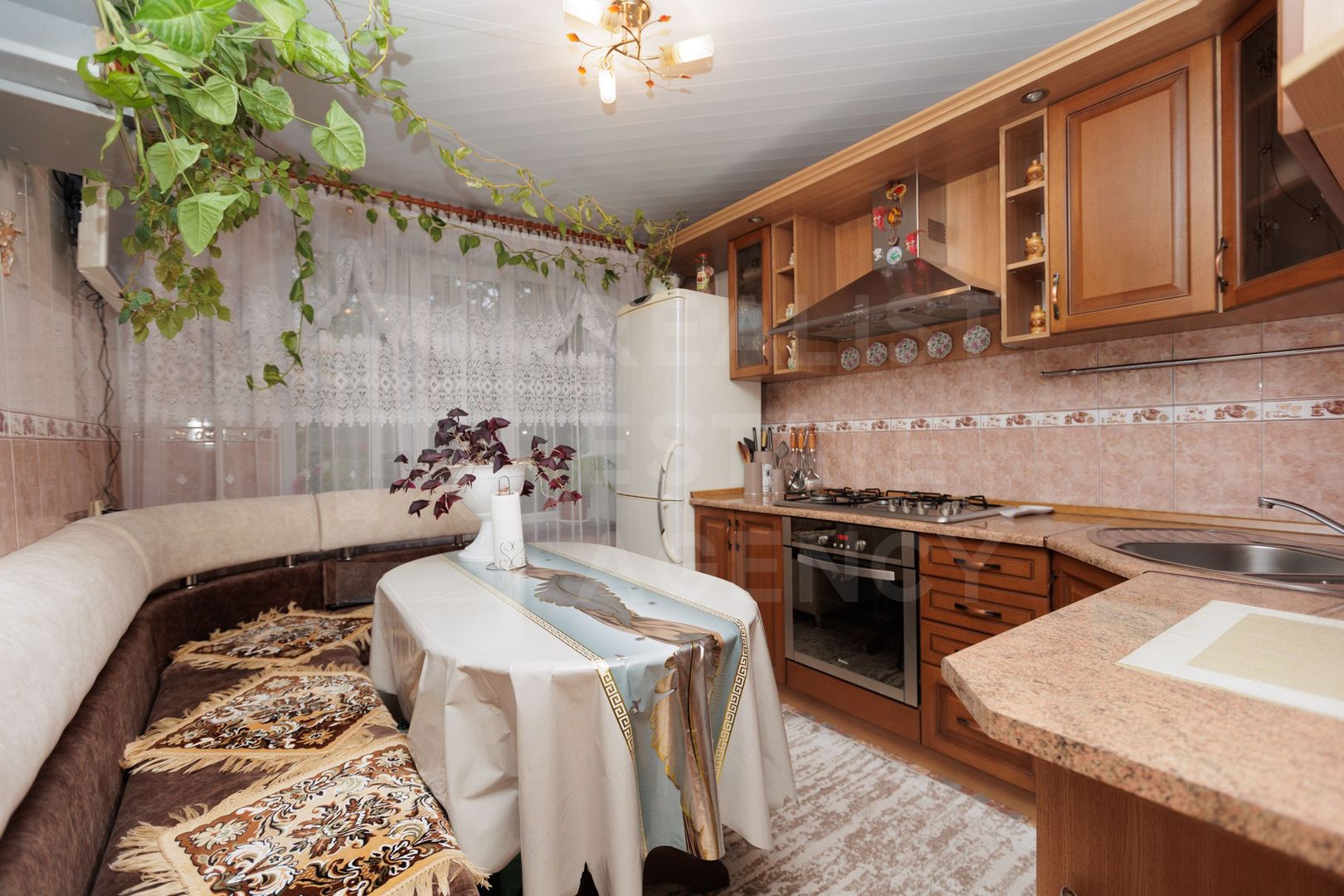 Vânzare, apartament, 2 camere, str. Băcioii Noi, Botanica - Poză 1