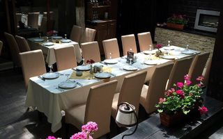 Restaurant de prestigiu cu 30 ani de traditie Parcul Carol - Poză 6