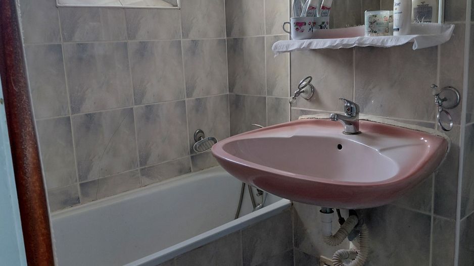 Apartamnent 3 cam dec  Micro 19 – 64 mp utili , etaj intermediar, - Poză 2