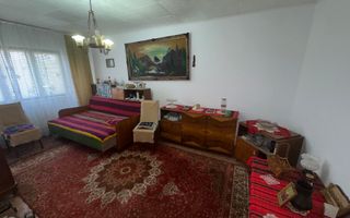 APARTAMENT 2 CAMERE ETAJ 4  VISOI CAMPULUNG ZONA MOL - Poză 2