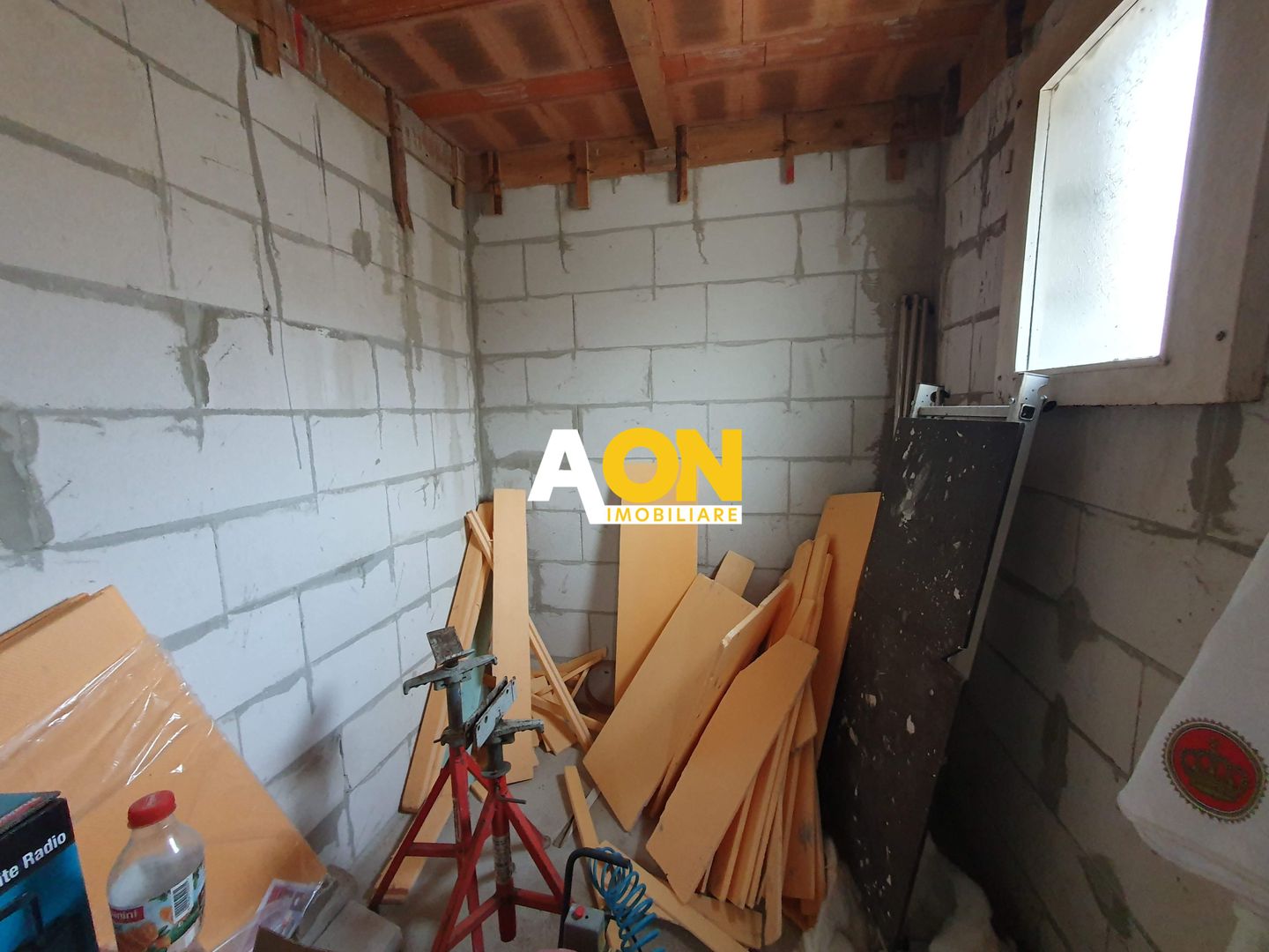 Casa semifinisata, 5 camere, 500 mp teren, Ciugud - Poză 6