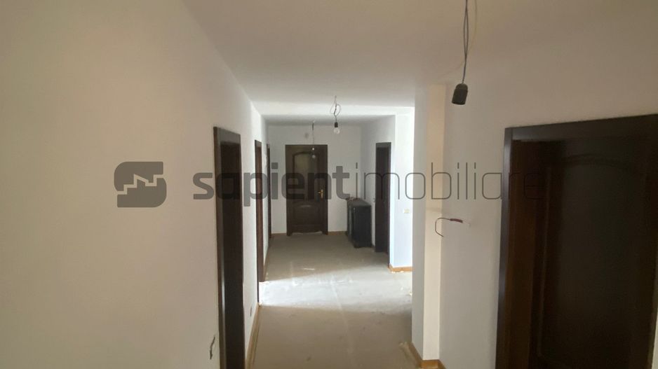 Sapient | Casa cu panorama ,zona dealurile oradiei - Poză 10