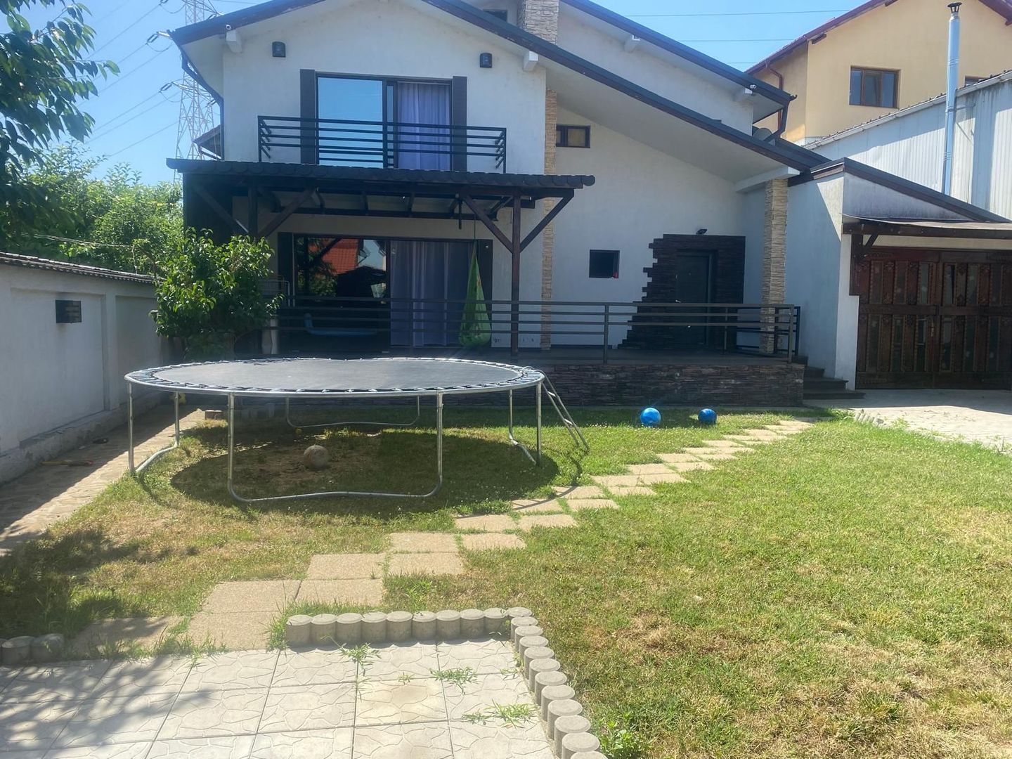 Gata de locuit! Vanzare casa cu 6 camere in Targoviste - Poză 6