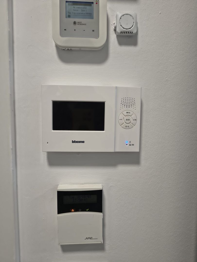 Chirie, 2 camere, West Residence. 430 E/lună (neg). Comision 0 - Poză 14