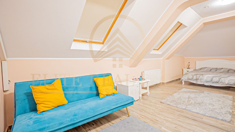 Ultracentral - Proprietate comercială P+M la 200 m de mare. - Poză 48