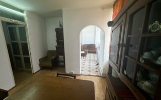 APARTAMENT 2 CAMERE, CAMPULUNG, ETAJ 3, GRUI - Poză 37