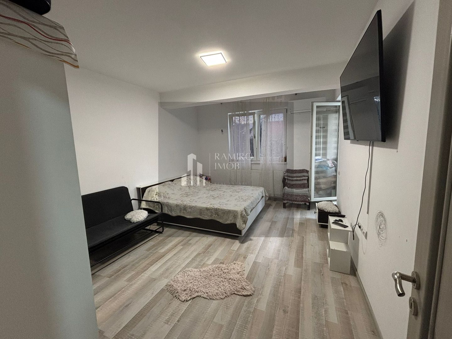 Garsoniera 38mp - Etaj 1 - Metalurgiei/ Grand Arena - Parcare Inclusa - Poză 1