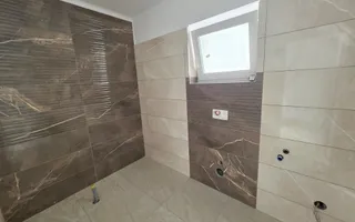 1/2 Duplex finisat la cheie, 4 camere, 317 mp teren, zona Centru - Poză 16