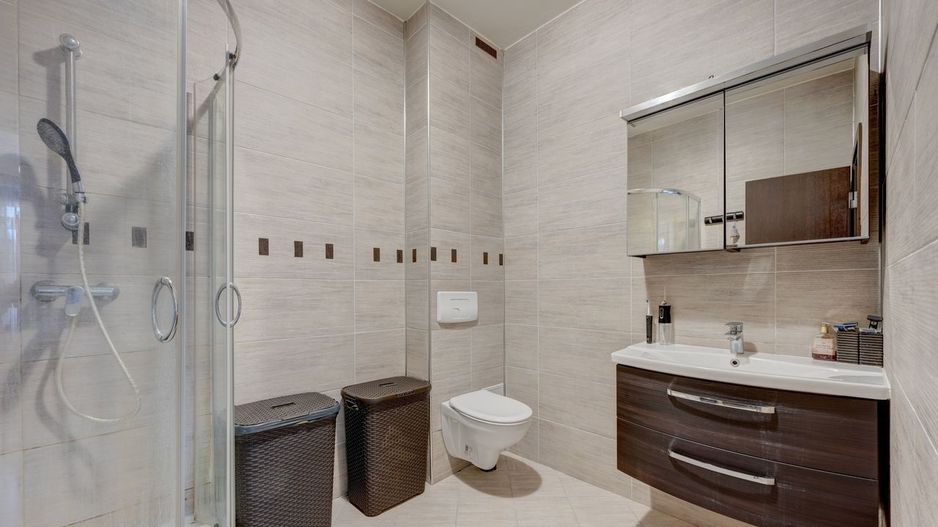 De vanzare | Casa deosebita cu 4 camere | Corbeanca - Poză 13