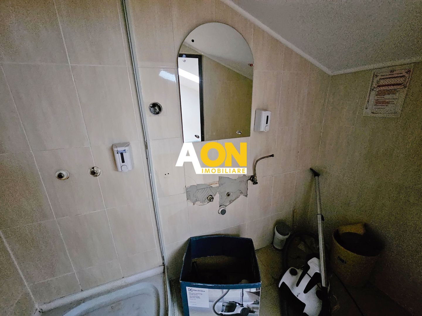 Apartament 5 camere, etaj 2+mansarda, 120 mp, semifinisat, Cetate - Poză 13