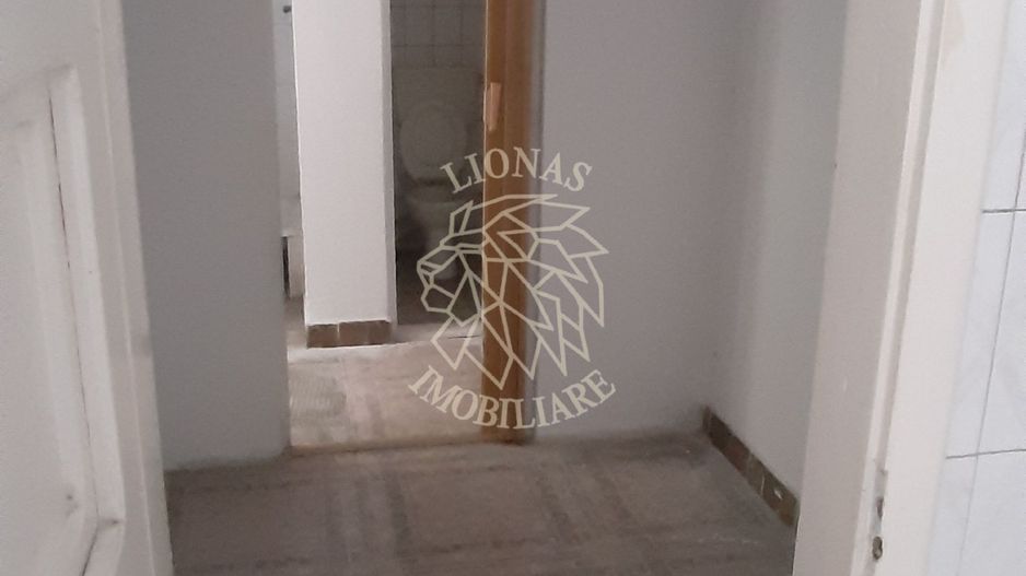 Casa de vanzare-3 camere ideal investitie-Bulevardul Republicii - Poză 7
