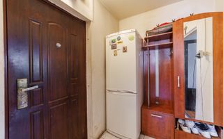 Apartament Trivale et.1 linga Piata si Sc.12 - Poză 3