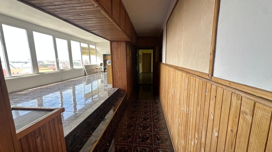 Apartament 4 camere – Ultracentral, Bld. Magheru, Oradea-149.900 euro - Poză 7