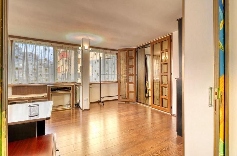 Ion Neculce | Apartament 5 camere în vilă monument - Poză 15