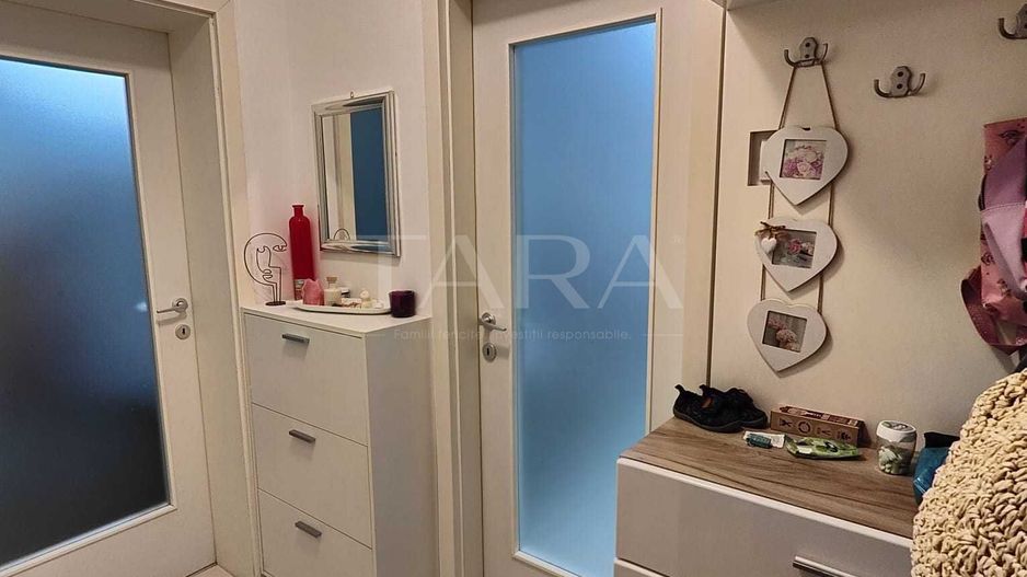 Apartament cu 2 camere, 44,35 mp, balcon închis, Centru. - Poză 3