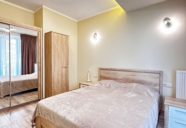 Apartament 3 camere lux, terasă privată, loc parcare inclus,lângă Universitate - Poză 9