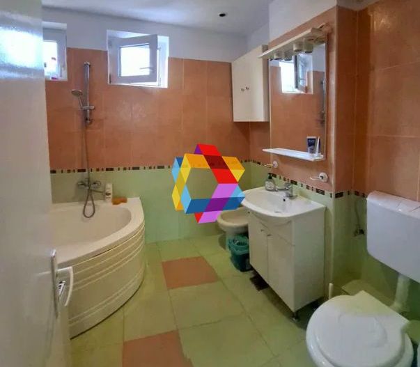 Apartament 3 camere de vânzare Brasov - zona Centrul Civic - 91 mp - plus-imo.ro - Poză 6