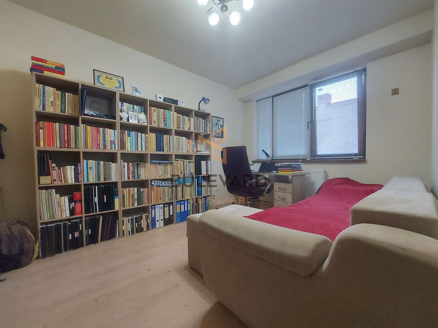 Apartament cu 3 camere/62,5mp/garaj/zona linistita! - Poză 6