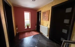 Casa/vila P+E+M, individuala ,730 mp teren-Timișul de jos - Poză 13