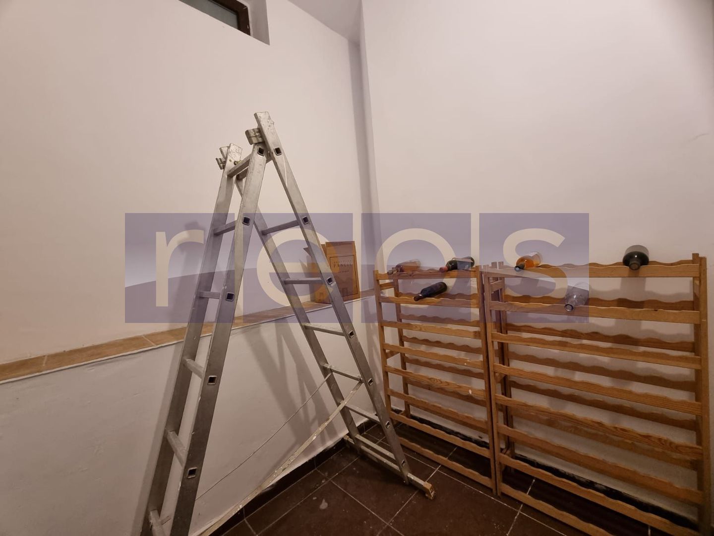 VANZARE- 9- CAMERE (S+P)- VILA -COTROCENI - Poză 41