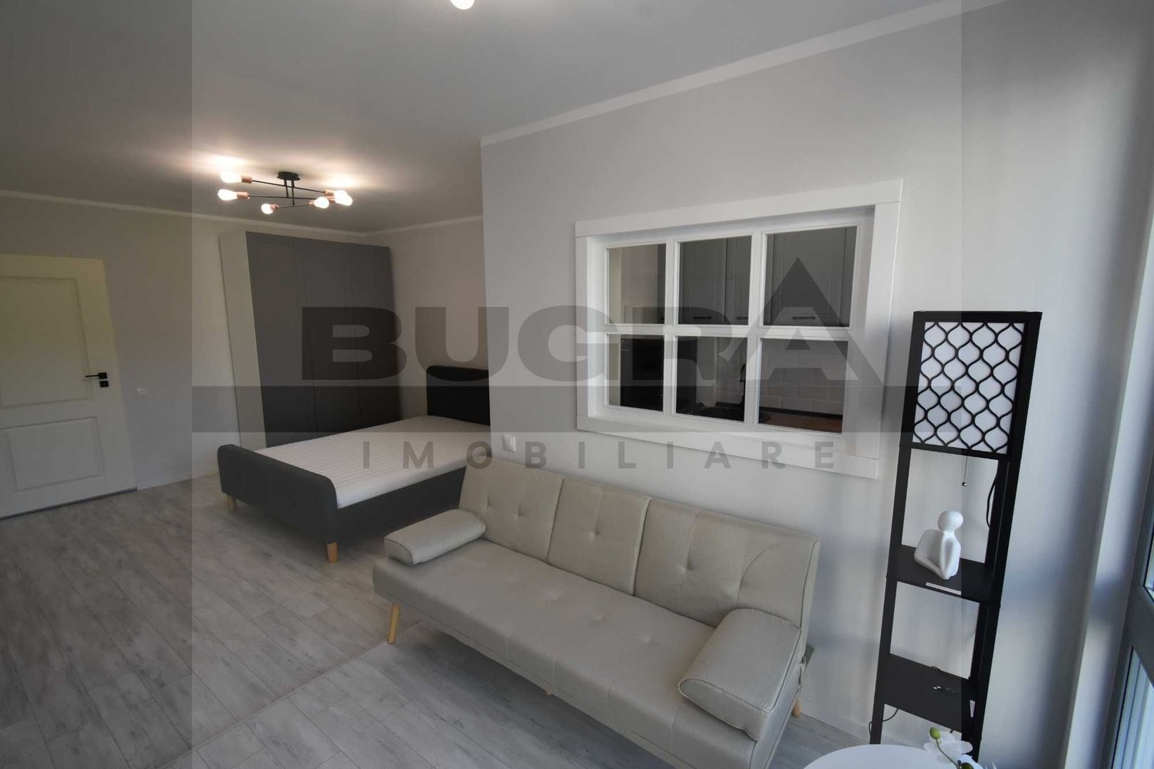 Garsoniera ultrafinisata, 32 mp etaj intermediar, zona Parang - Poză 2
