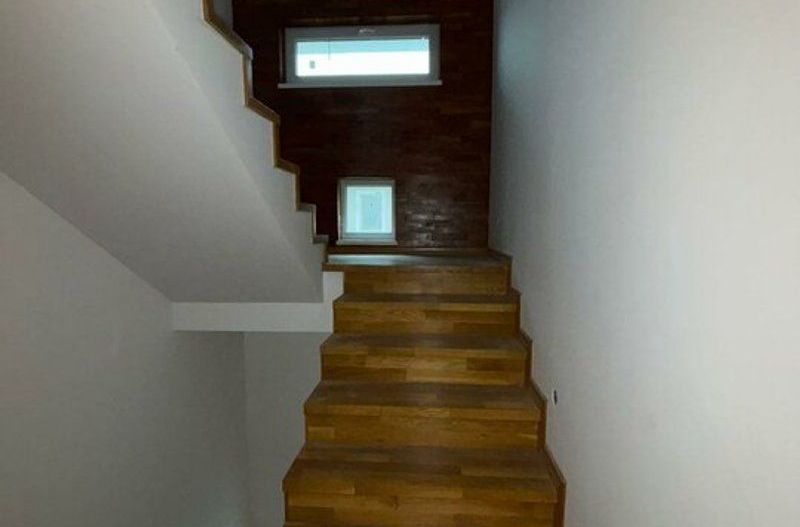 Casă Spațioasă 242 mp Utili și 600 mp Teren – Dragomirești-Deal - Poză 10