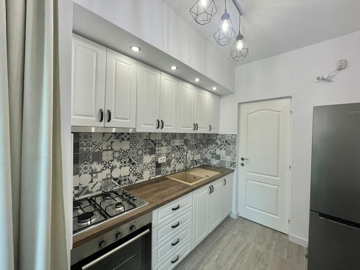 BRASADAS vinde gars. 32.5mp PARTER cu BALCON EXIGENT faza 3. - Poză 6