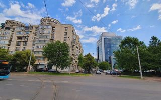 Piata Unirii - Unirii Shopping Center, renovat complet, 3 balcoane, bloc 1996 - Poză 21