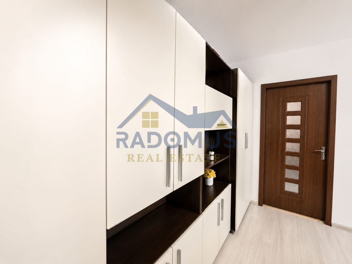 Apartament 2 camere - 49 mp Utili - Nord - Etaj 3 din 4 - Allea Nalbei - Poză 3