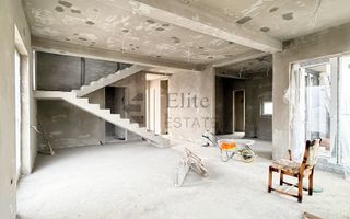 Vila / Casa de vanzare in Oradea, zona Dealuri - Poză 11