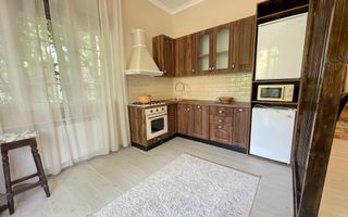Apartament frumos in zona centrala - Poză 2