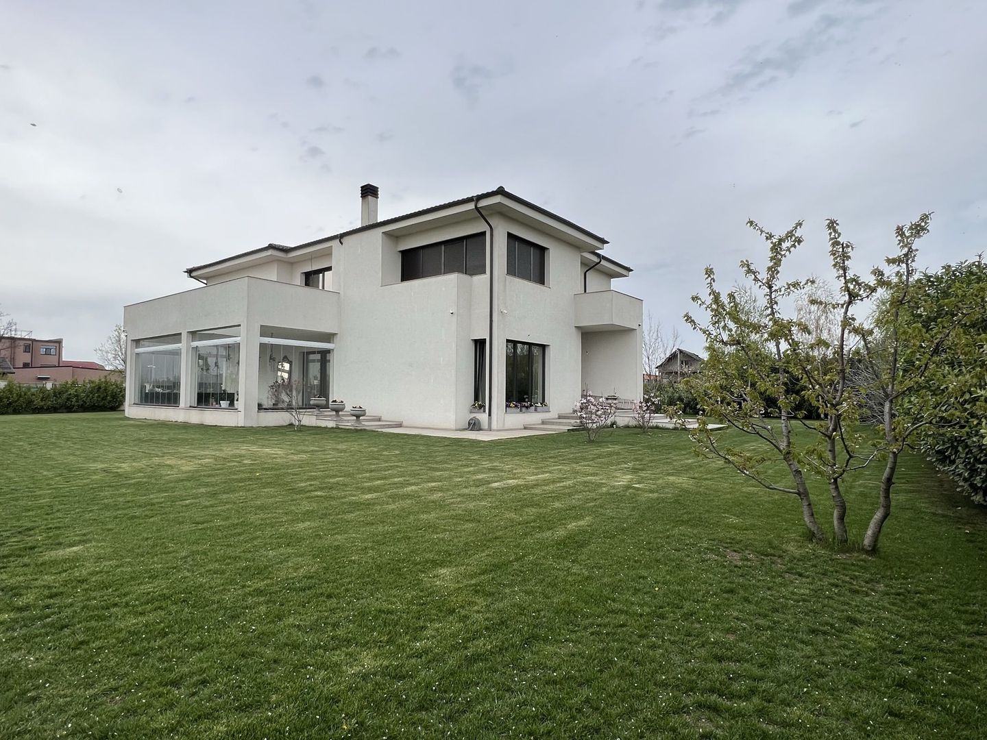 Proprietate deosebita suprafete generoase 580 mp teren 2076 mp - Poză 23