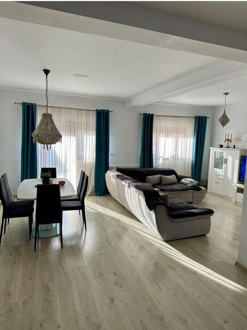 Casa tip instruita cu poziție buna - Poză 8