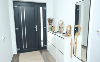 Duplex modern într-o zonă liniștită din Apahida, zonă excelentă. - Poză 3