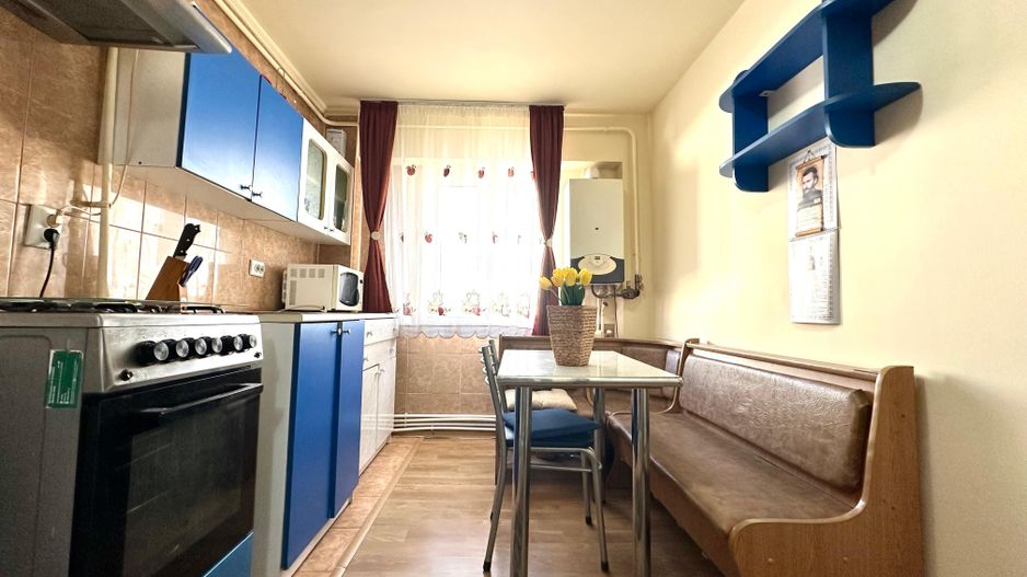 Apartament 3 camere, etaj intermediar - Poză 8