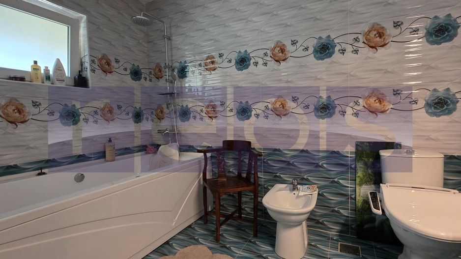 VANZARE CASA 10 CAMERE | ZONA VATRA LUMINOASA - Poză 27