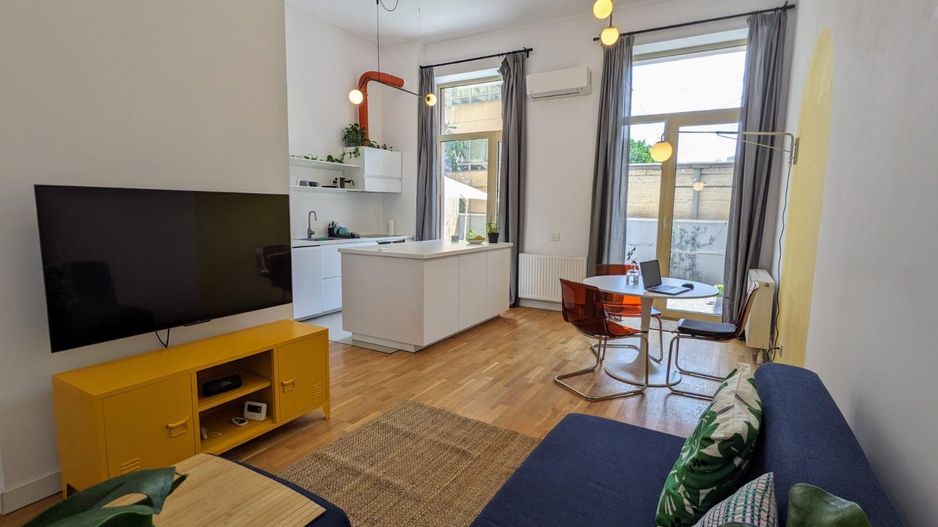 Marmura Residence | Inchiriere apartament 2 camere | Grădină privată - Poză 4