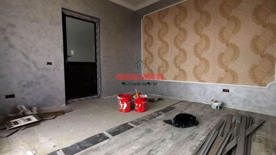 Ozana-Metrou 1 Decembrie 1918, Casa P+2+M, Prima Inchiriere - Poză 16