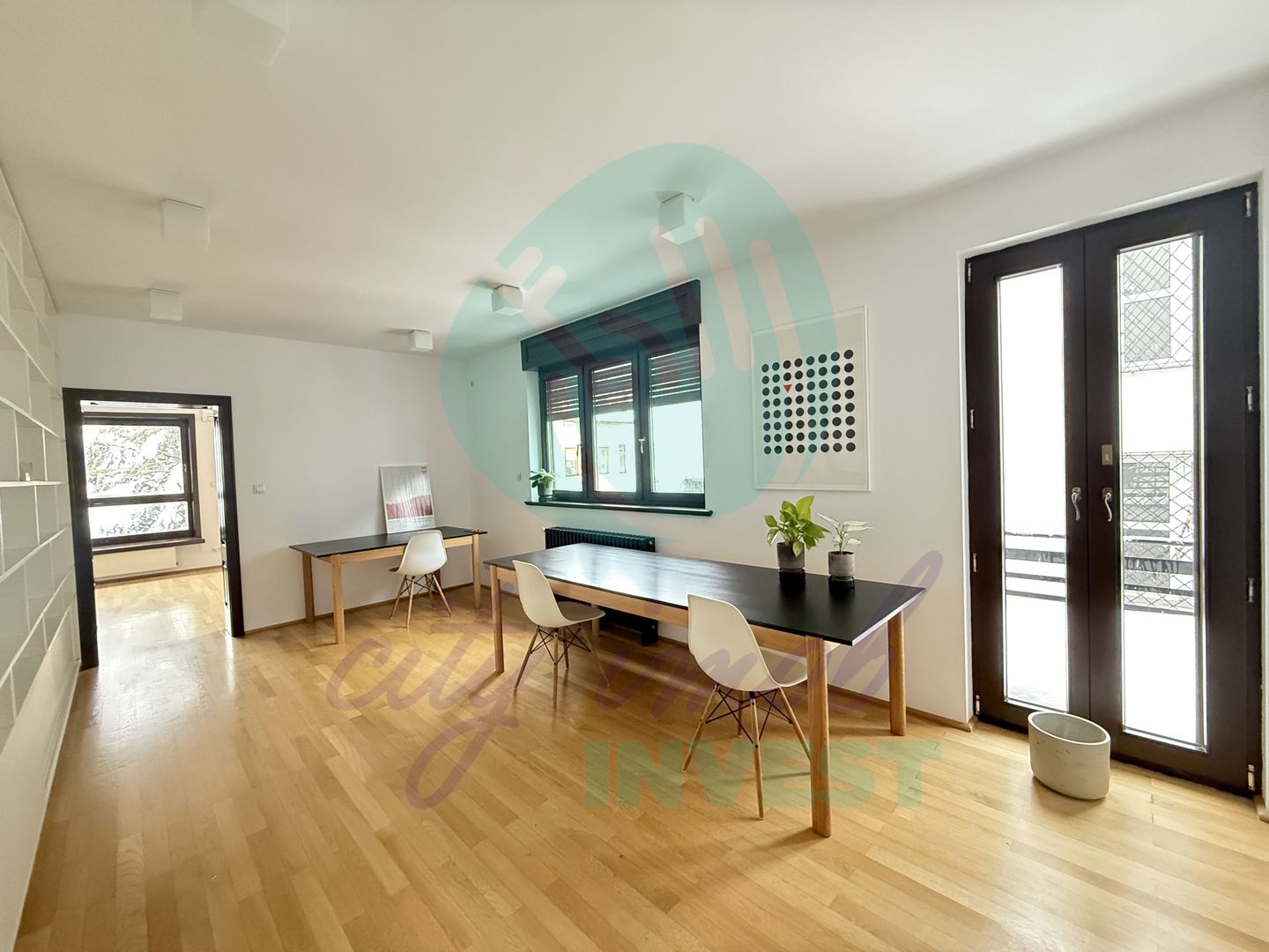 CASA ART-DECO CONSOLIDATA in 2011 cu gradina de 160 mp - Poză 14