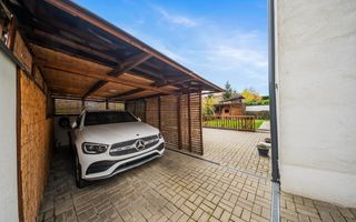 Casa moderna, spatioasa , pe o strada privata retrasa! - Poză 16