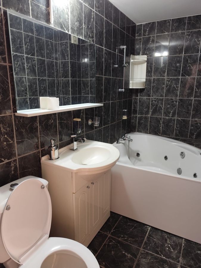 Apartament 3 camere, parțial mobilat, centrala, 2 băi, Mall Vitan - Poză 7