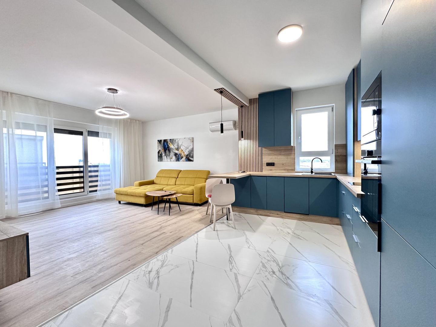 Apartament cu 2 camere, primitor, pet friendly, Mureș-Profi Dumbrăvița - Poză 1