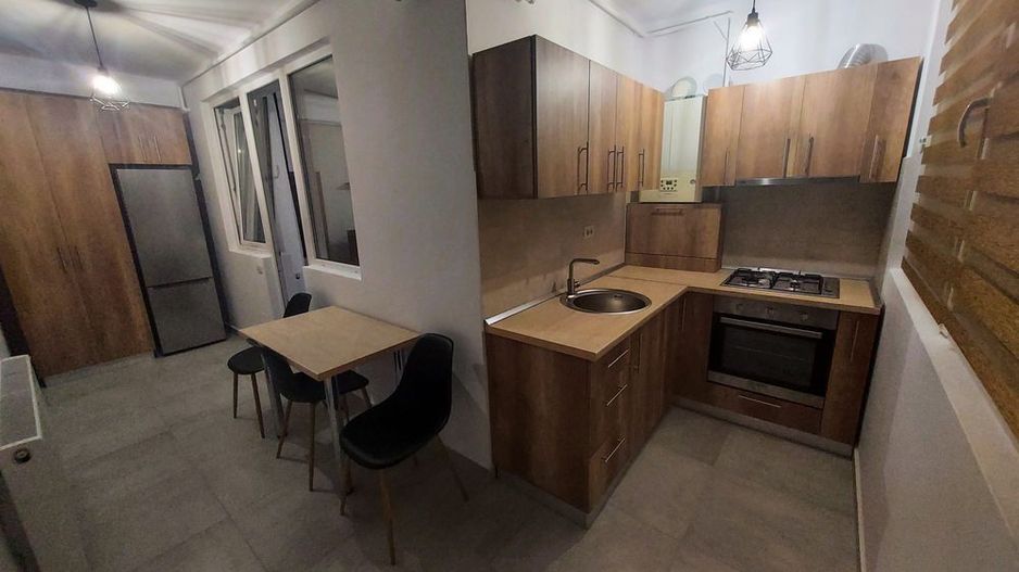 De Inchiriat apartament 2 camere Militari Residence - Poză 2